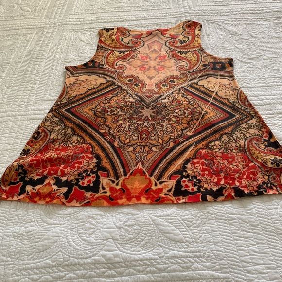 Women’s sleeveless blouse - Picture 2 of 3